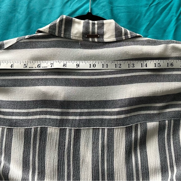 Billabong Midi Dress - Picture 6 of 11